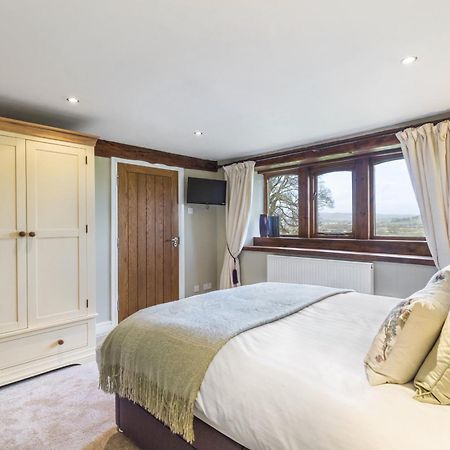 ホテル Throstle Nest Farm Carleton 部屋 写真